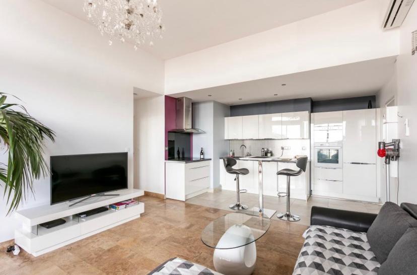 Loft Triangle Comedie, Parking Free Montpellier Ngoại thất bức ảnh